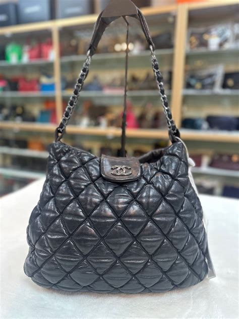 chanel bubble hobo